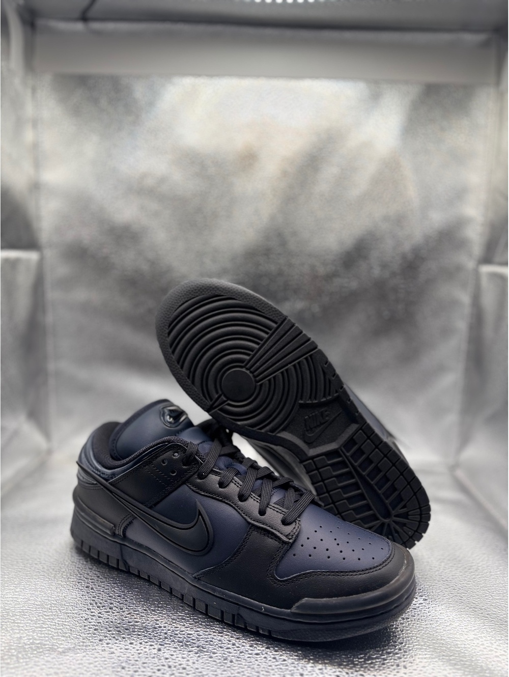 Nike dunk low twist dark obsidian